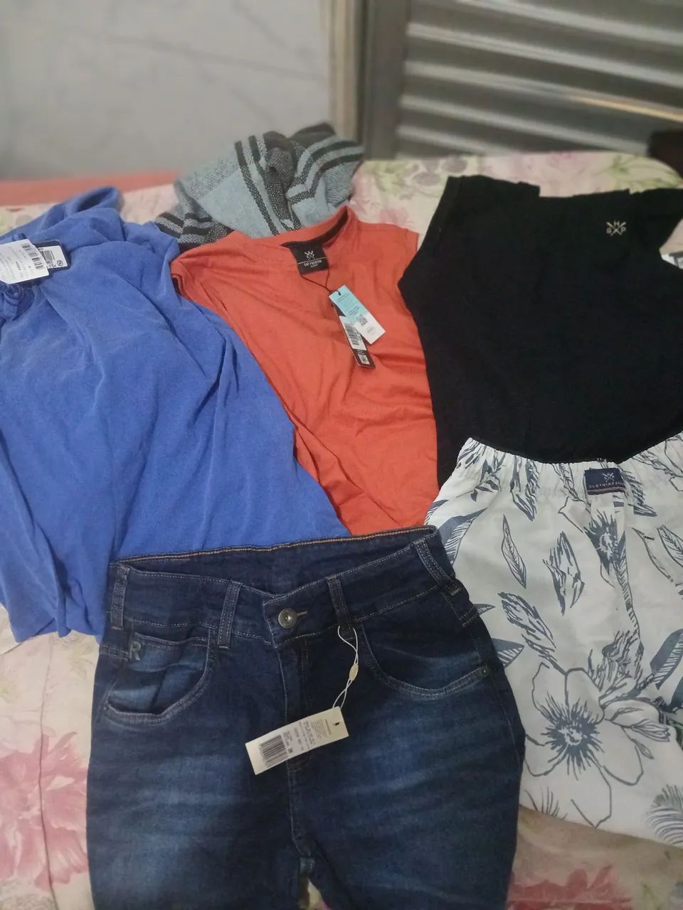 Roupas novas - Foto 3