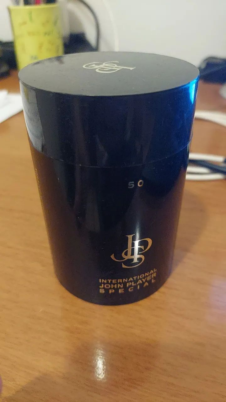 Cilecionavel box de Cimarron John player 50 unidades em plastico