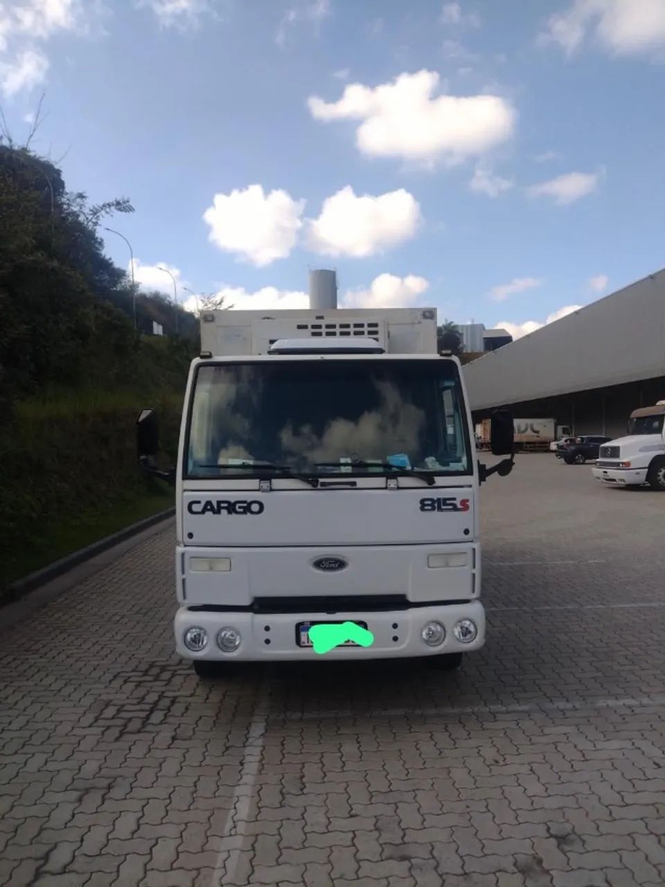 Ford 815 2005