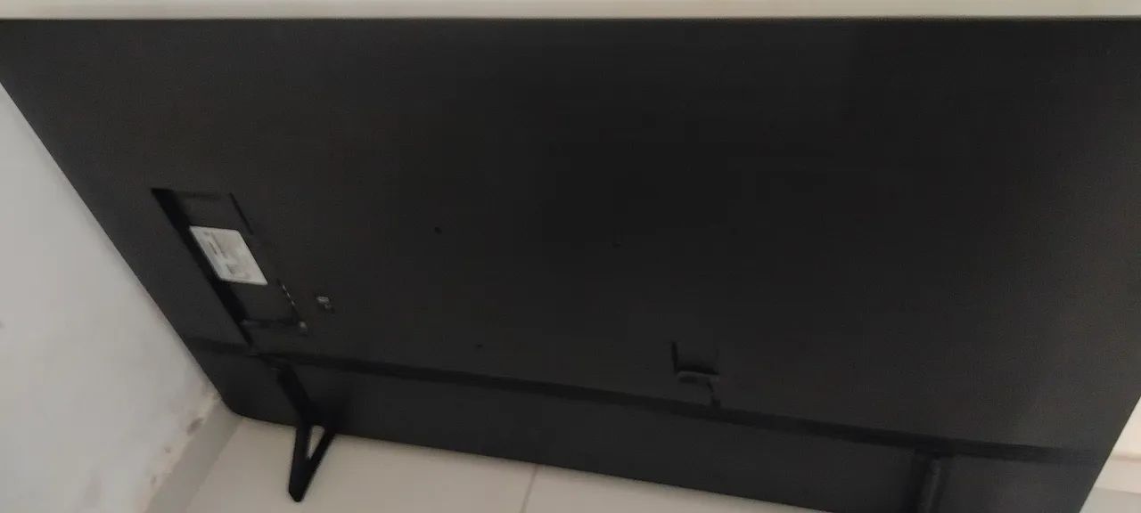 Tv com defeito (pra retirada de peças) - Foto 2
