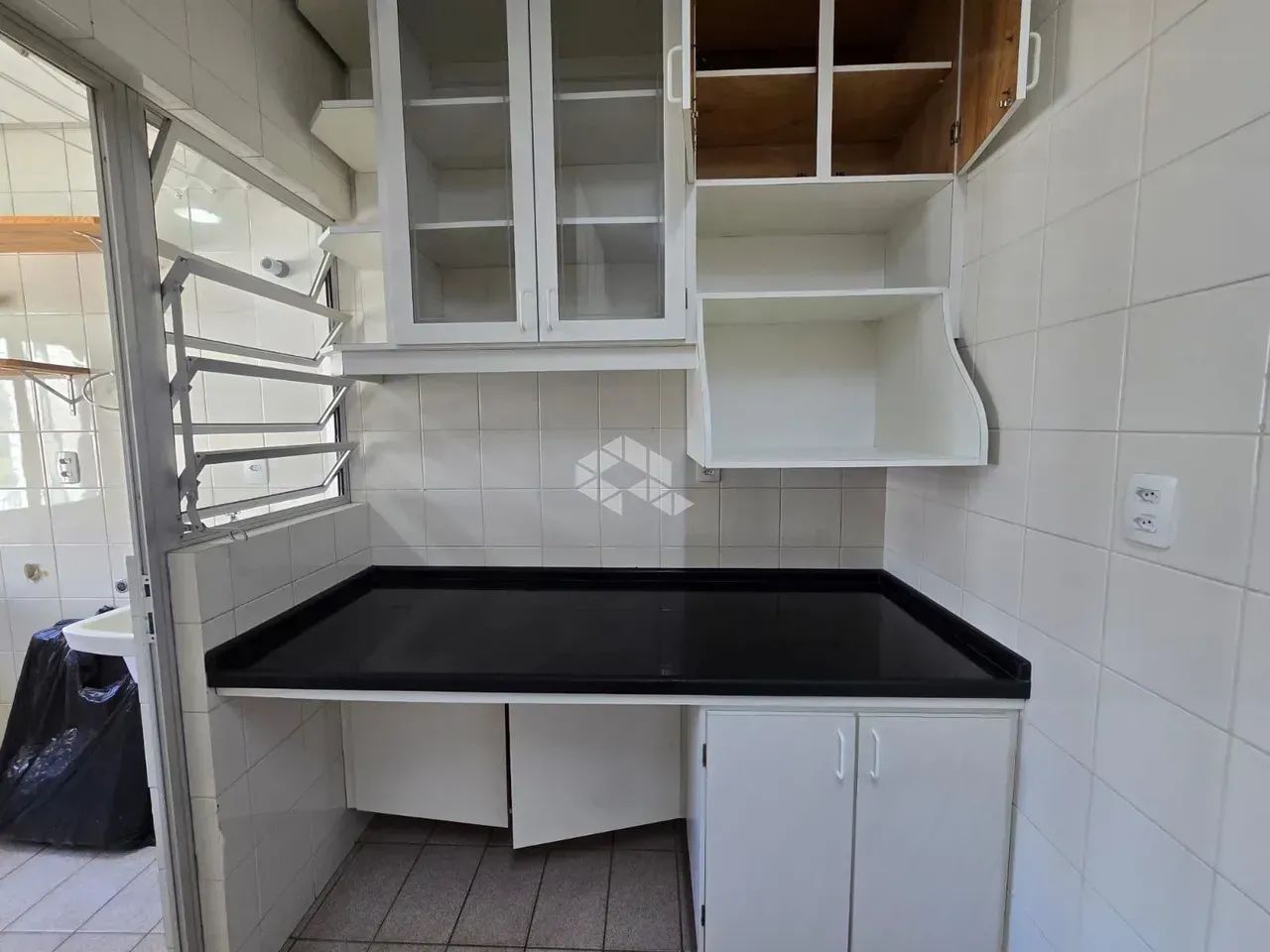 Apartamento à venda com 2 quartos sendo 1 suíte no Centro - Florianópolis - SC - Foto 4