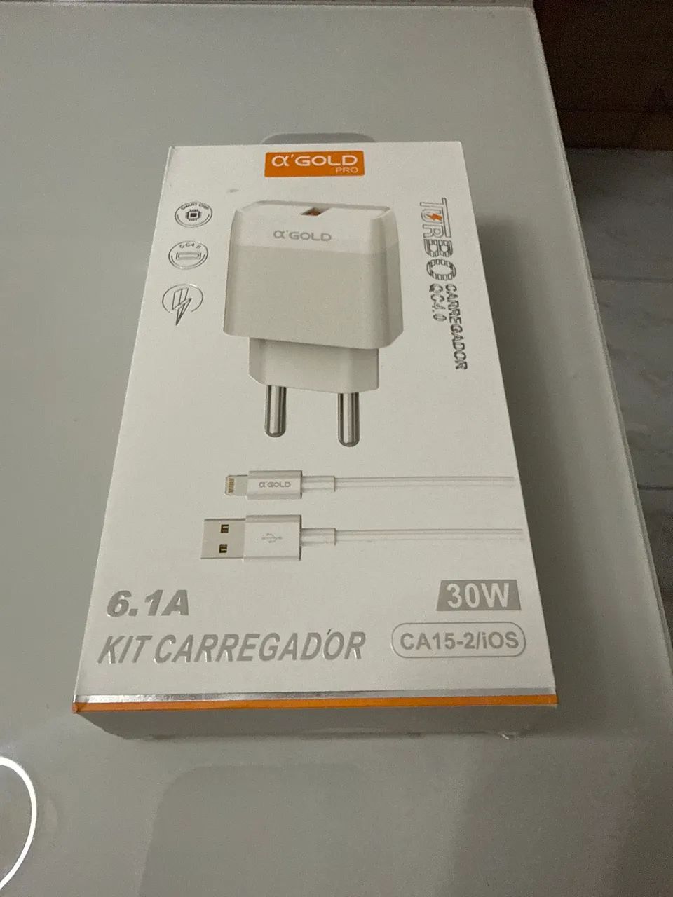 Carregador de iPhone 