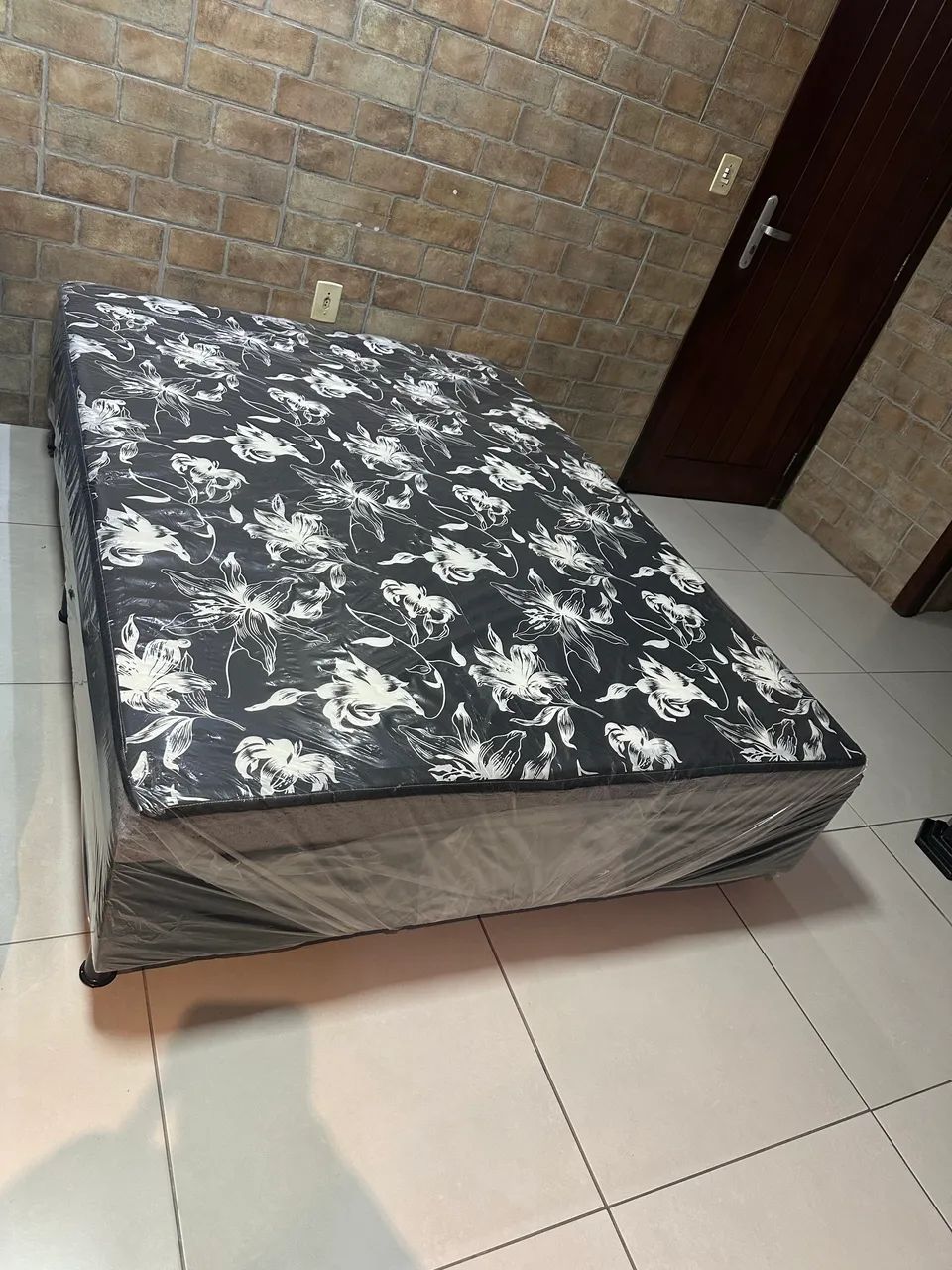 Cama casal conjugada 1.88x1.38 NOVA!