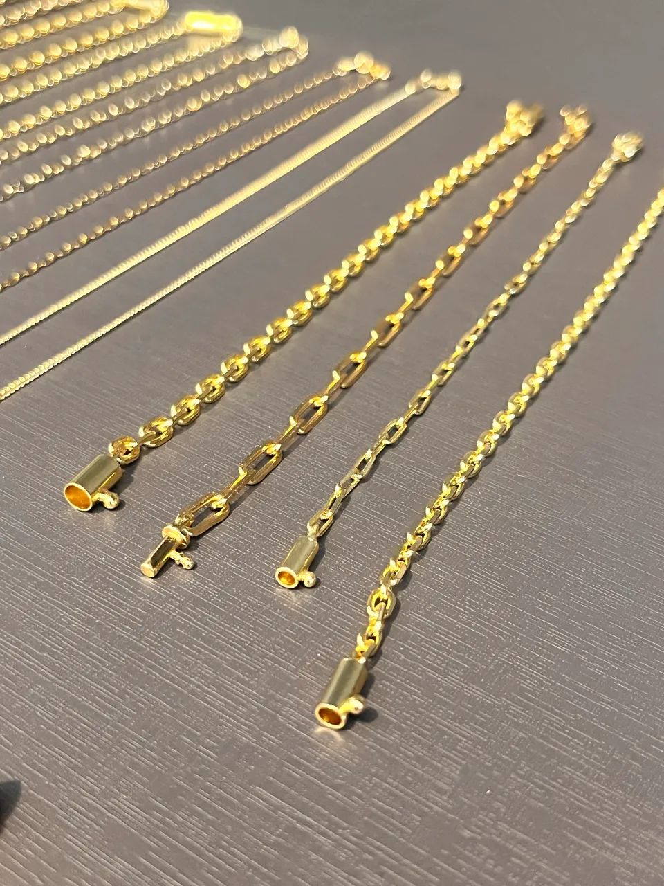Pulseiras e correntes de qualidade banhado a ouro 18k 