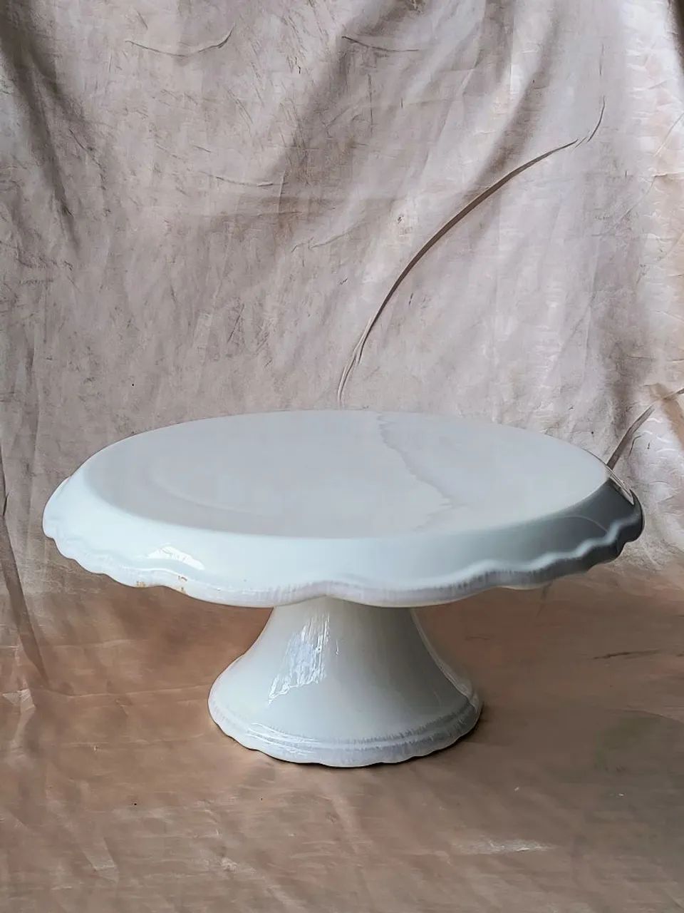 linda boleira branca ceramica detalhes rosa claro decoração festa servir jantar mesa  - Foto 2