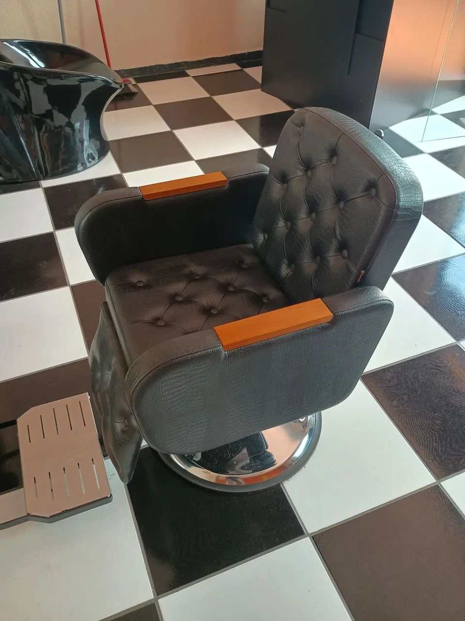 Cadeira Barbeiro Terra Santa 