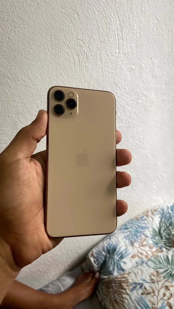 iPhone 11 Pro Max  - Foto 2