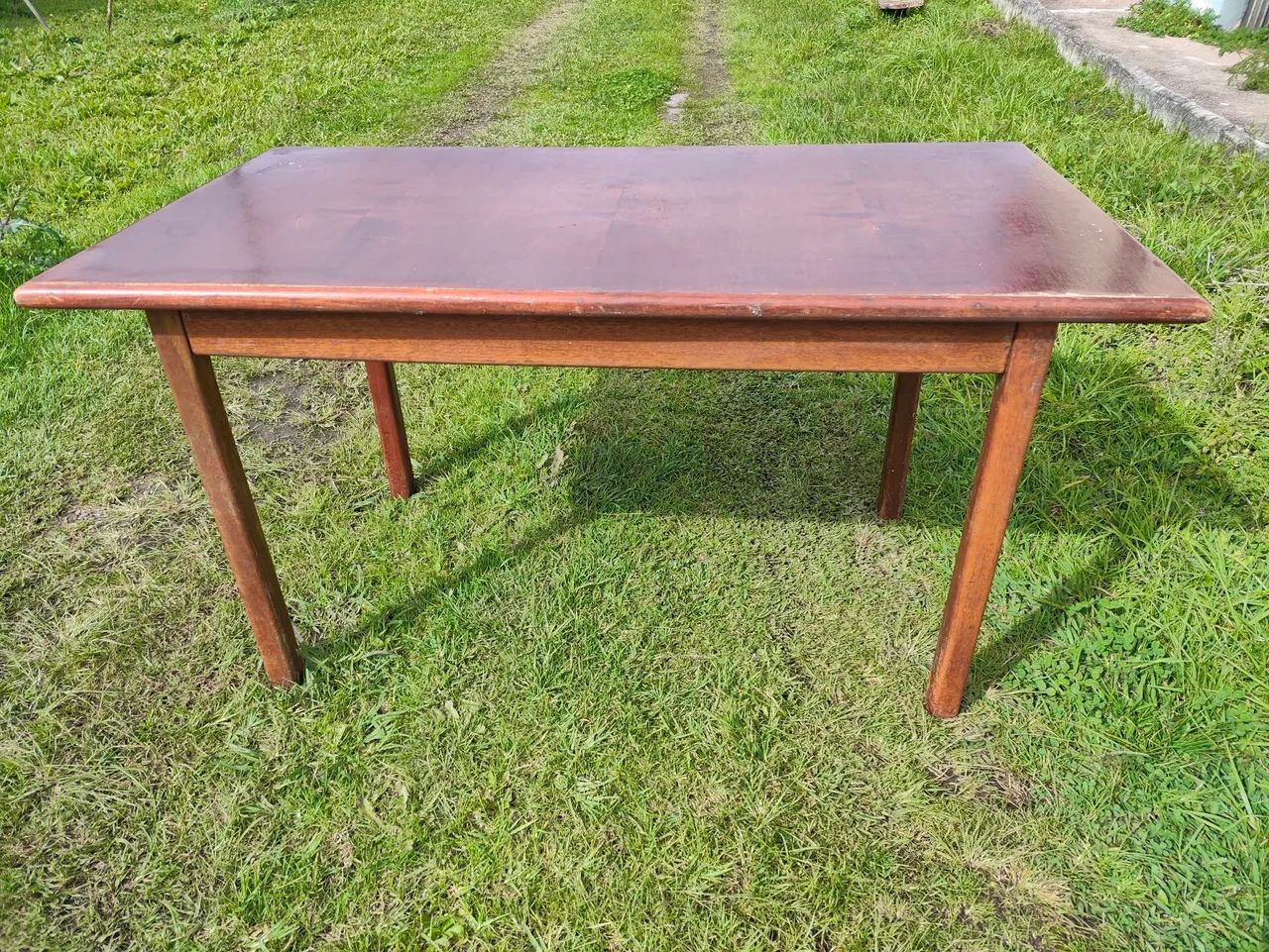 Mesa de madeira 