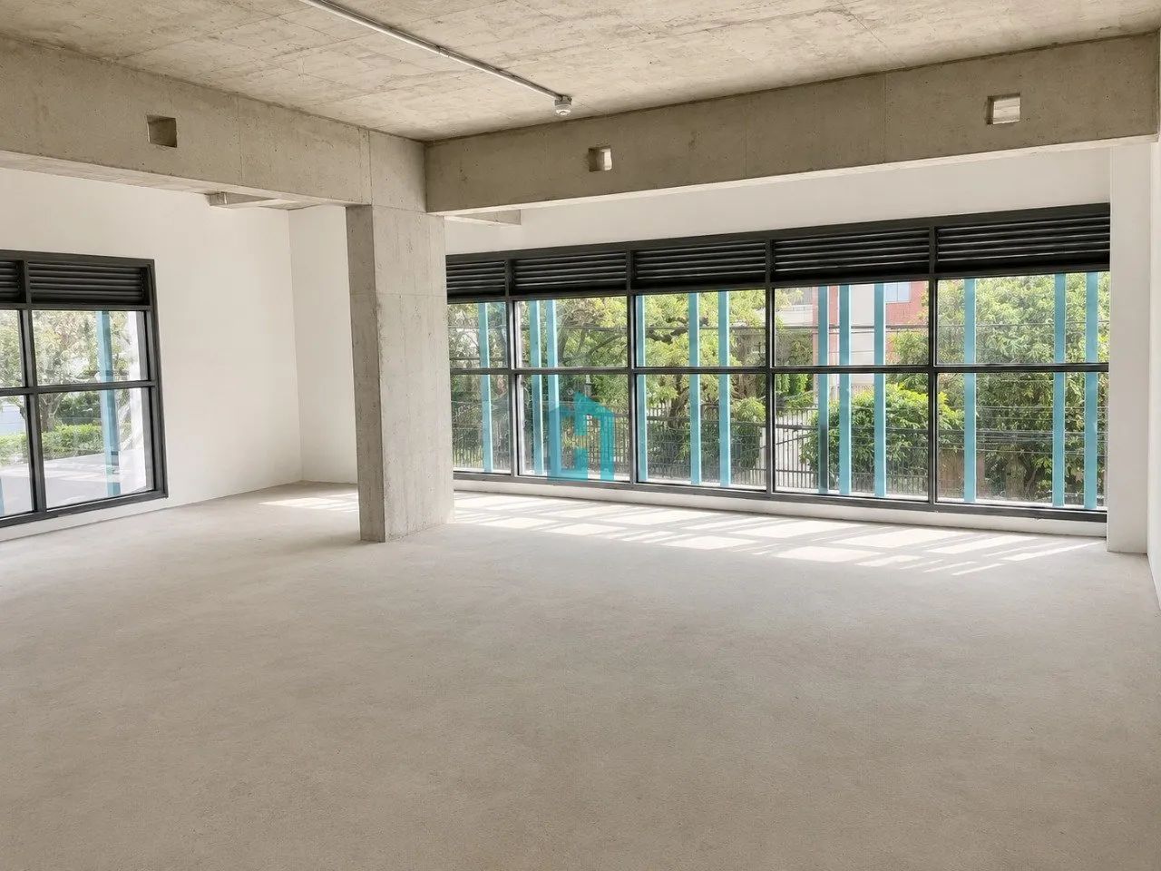 Loja comercial para locação - 325,94m² - em moema
