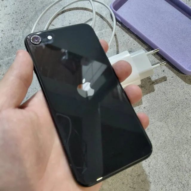 IPhone 8 - IMPECÁVEL