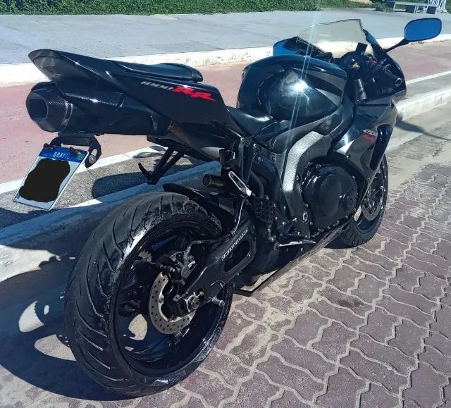 CBR 1000RR - Foto 4