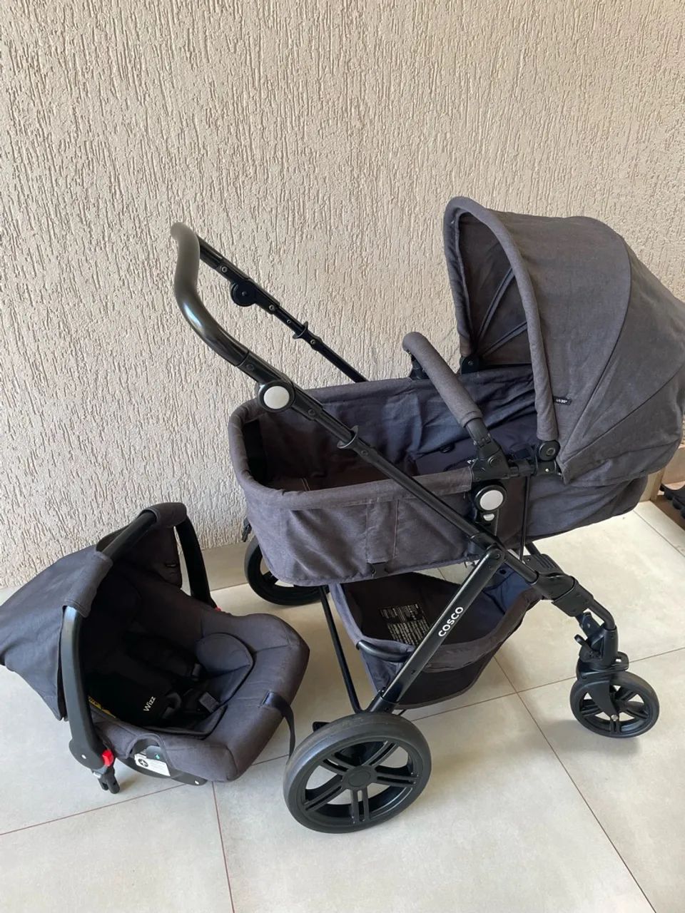 Carrinho de bebê e bebê conforto  - Foto 5