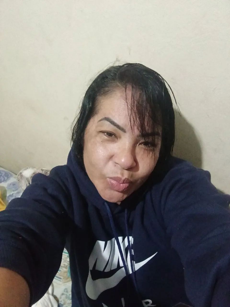 Cuidadora de criança e idosos 