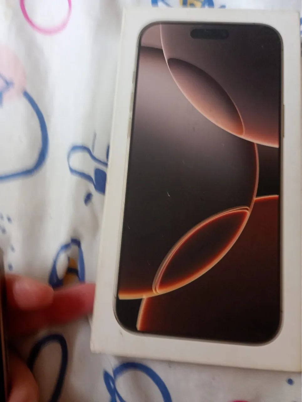 iPhone 16 pro max - Foto 2