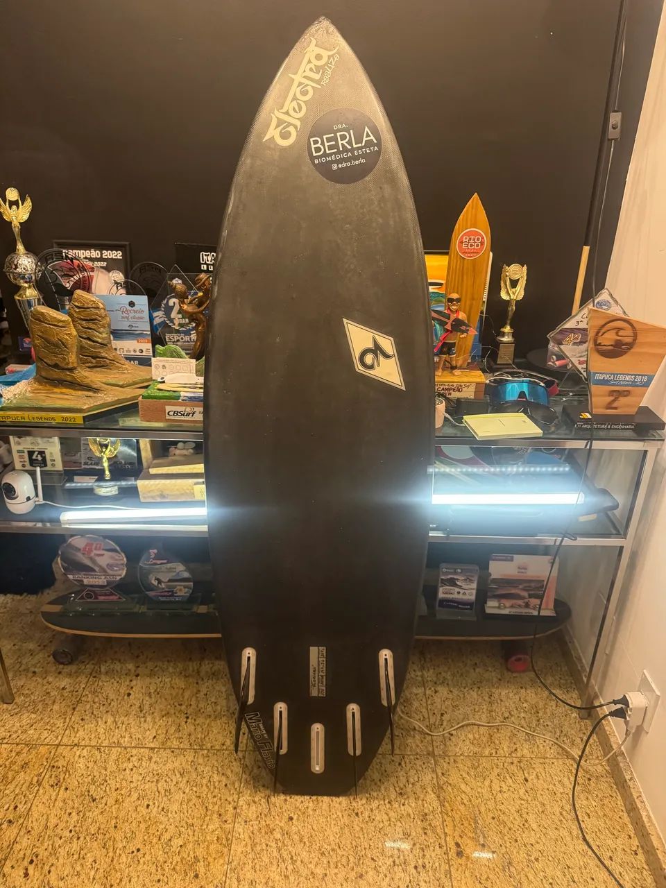 Prancha full carbon 5,10 Electra com 30,9 litros  - Foto 3