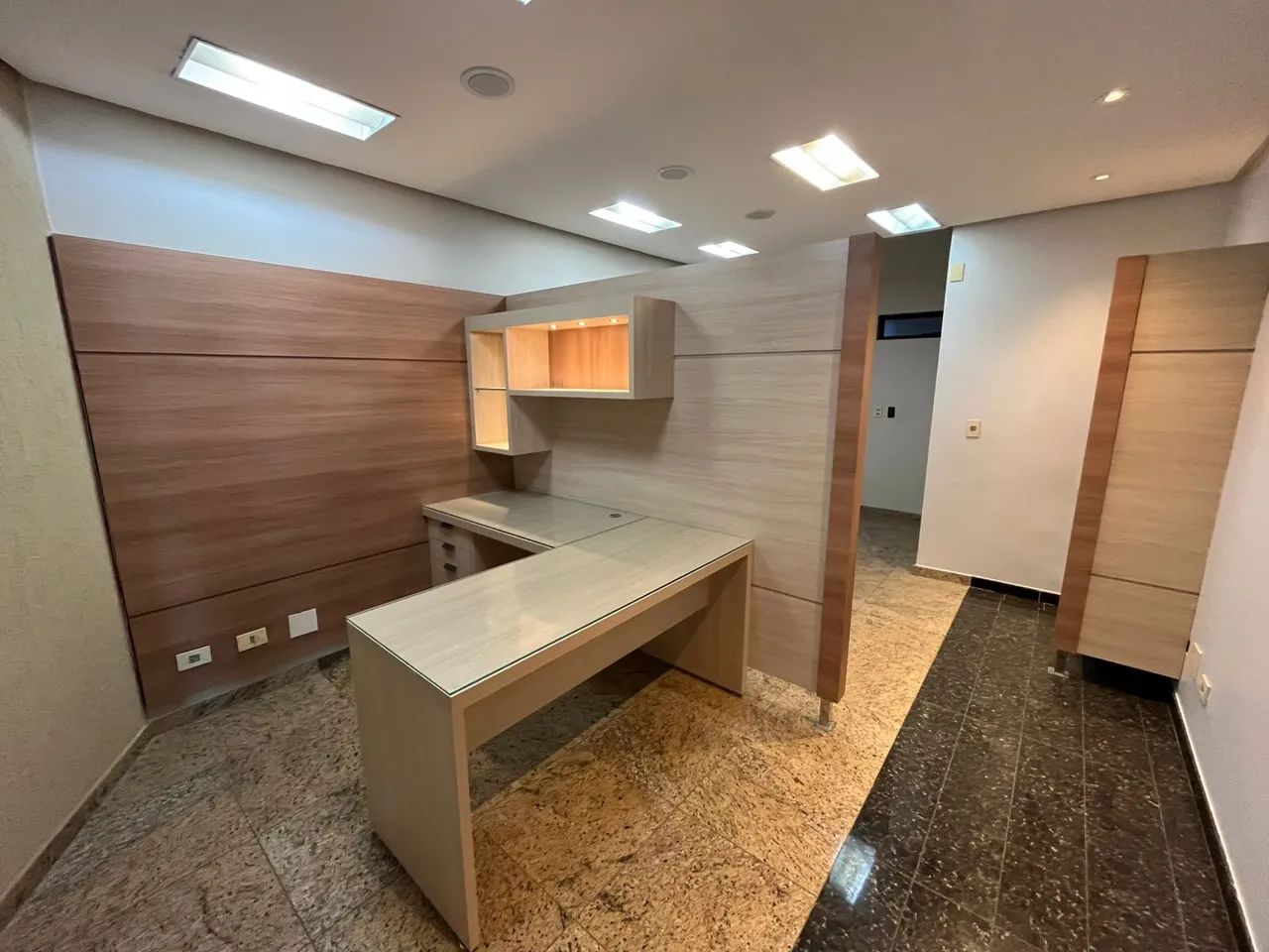 SALA PARA CONSULTORIO NO SETOR MARISTA - Foto 5