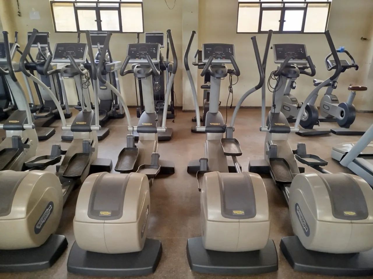 Elípticos Tecngym 