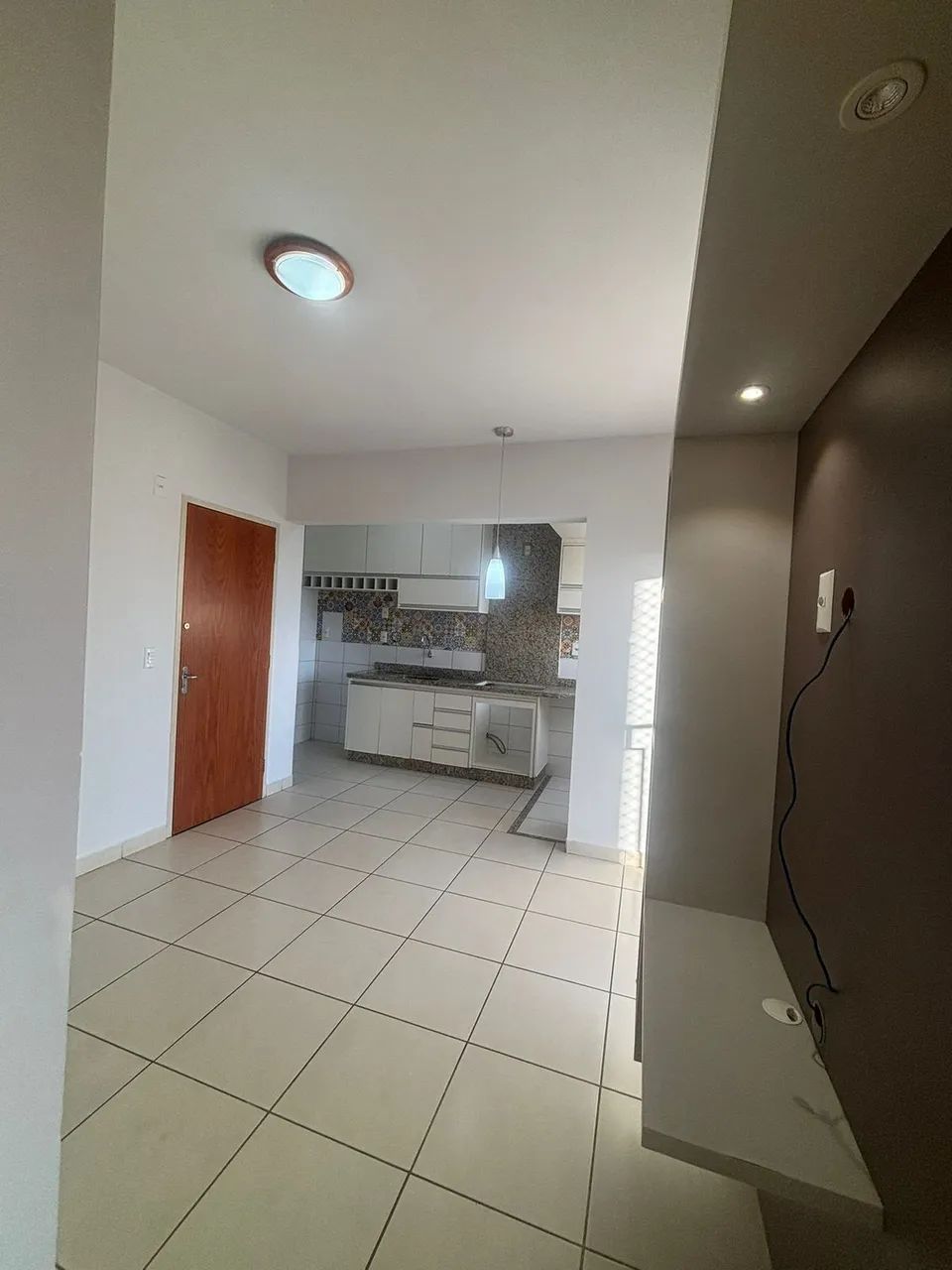 Apartamento no condomínio de lá flor