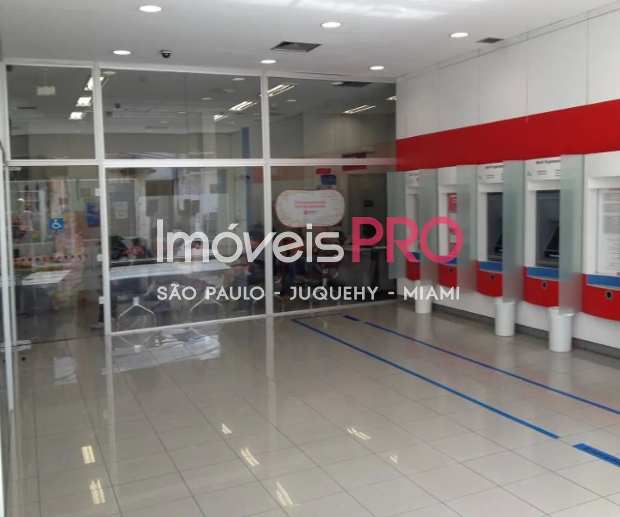 Prédio comercial de esquina com renda. - Foto 5