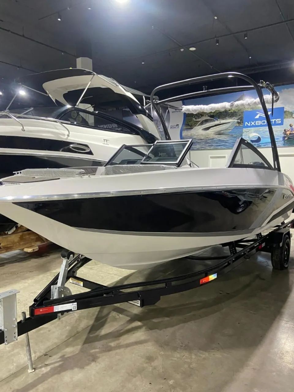 VENTURA V205 2026