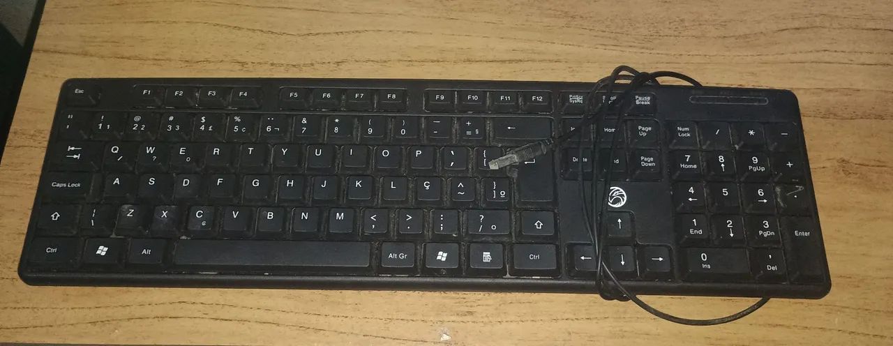 Teclado básico de escritório funcionando 100% 