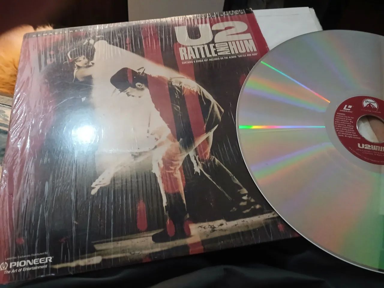 2 LDs...U2 .Rattle & Hum, e Peter Gabriel na" Sensacional Tourne"..Secret World Live de 93 - Foto 2