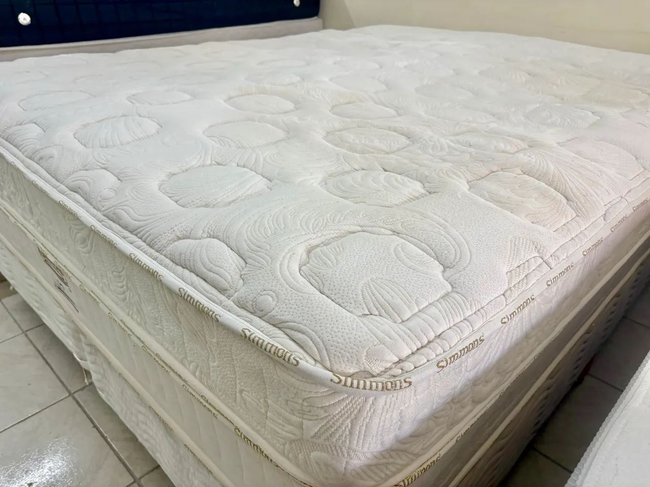 Cama box de casal Queen , cama Queen  - Foto 3
