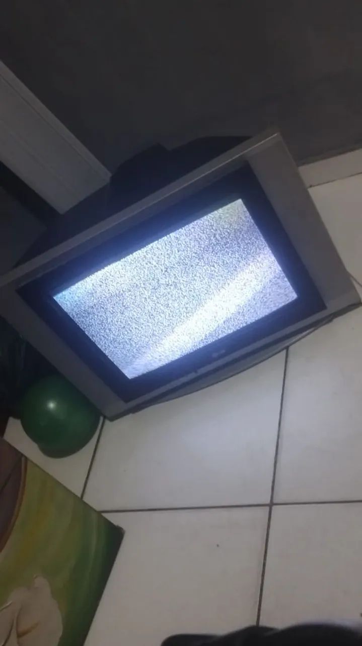 Vendo TV LG