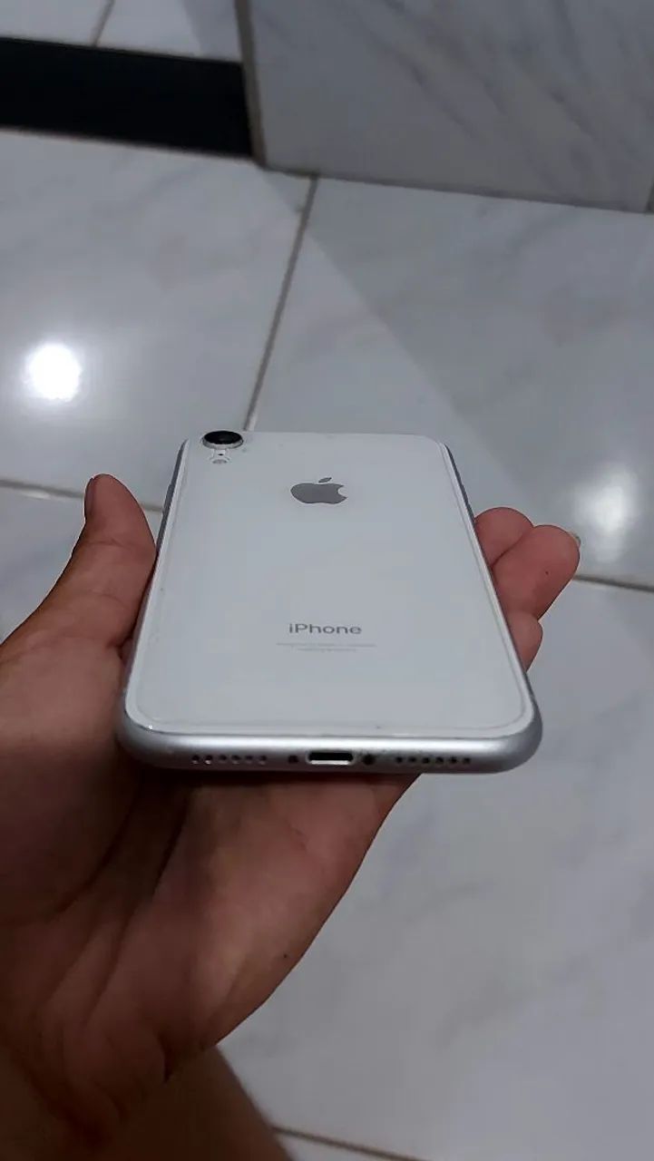 IPHONE XR - Foto 4