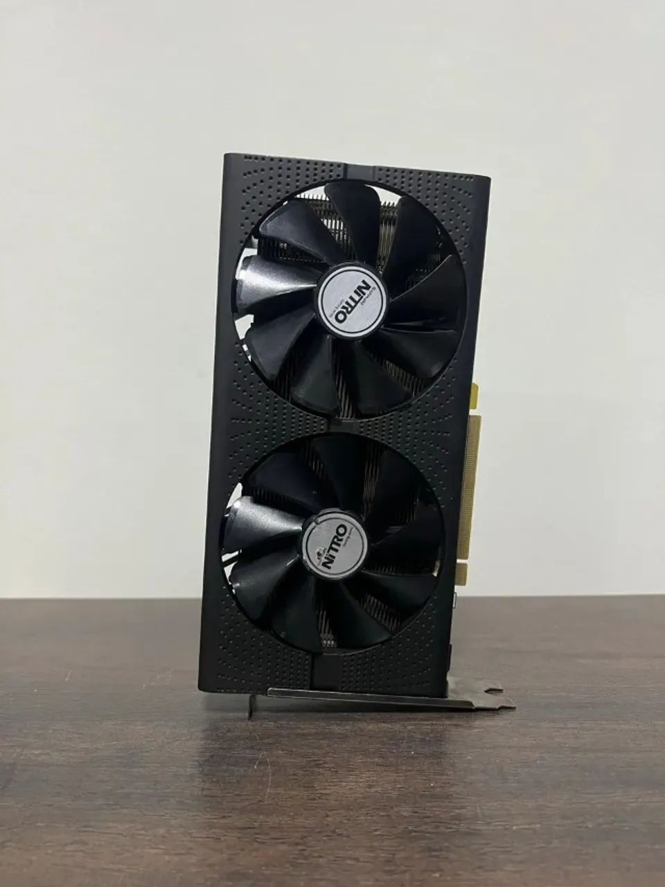 RX 580 8GB SAPPHIRE Placa de Vídeo  - Foto 2