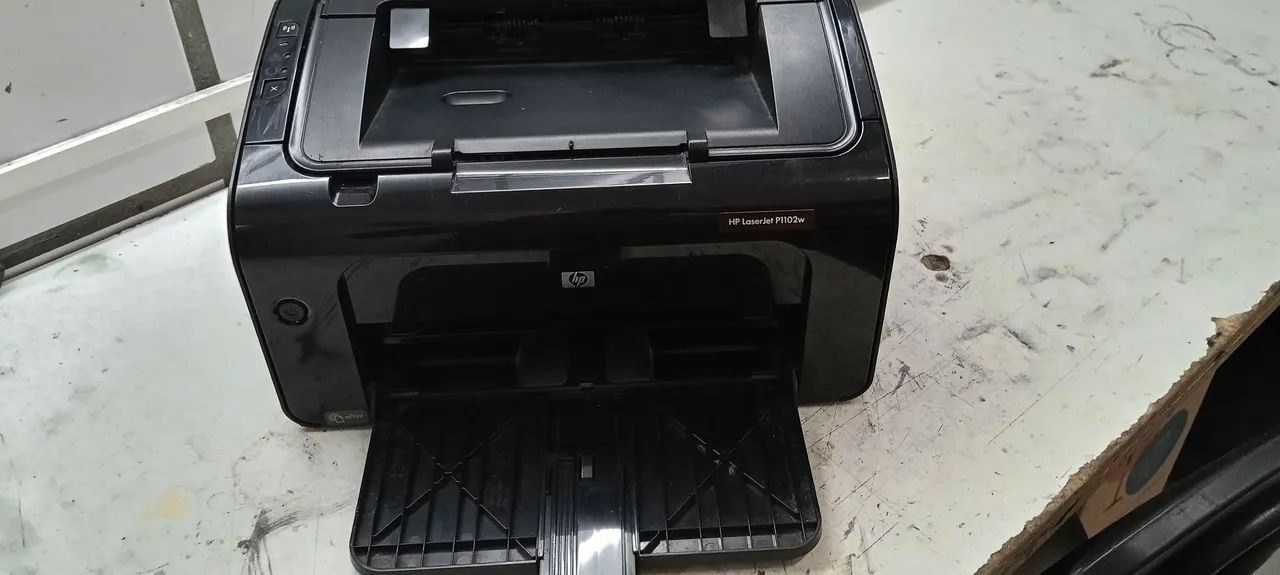 Vendo impressora a laser hp 1102