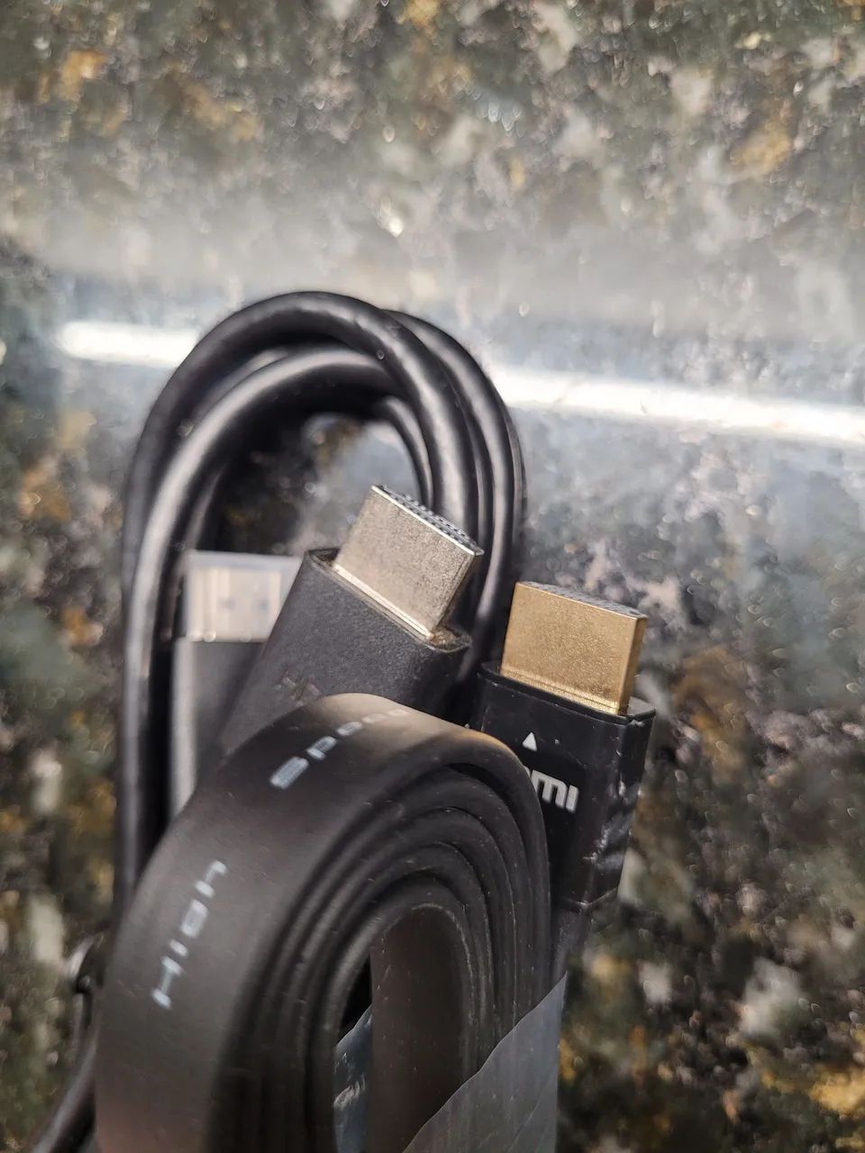 Kit 2 Cabos HDMI - 1 Novo e 1 Semi-novo - Foto 2