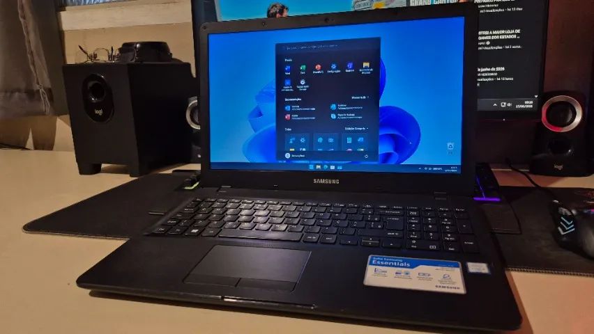 Notebook Samsung Book i3/4GB/SSD 240GB com garantia e brinde! - Foto 2
