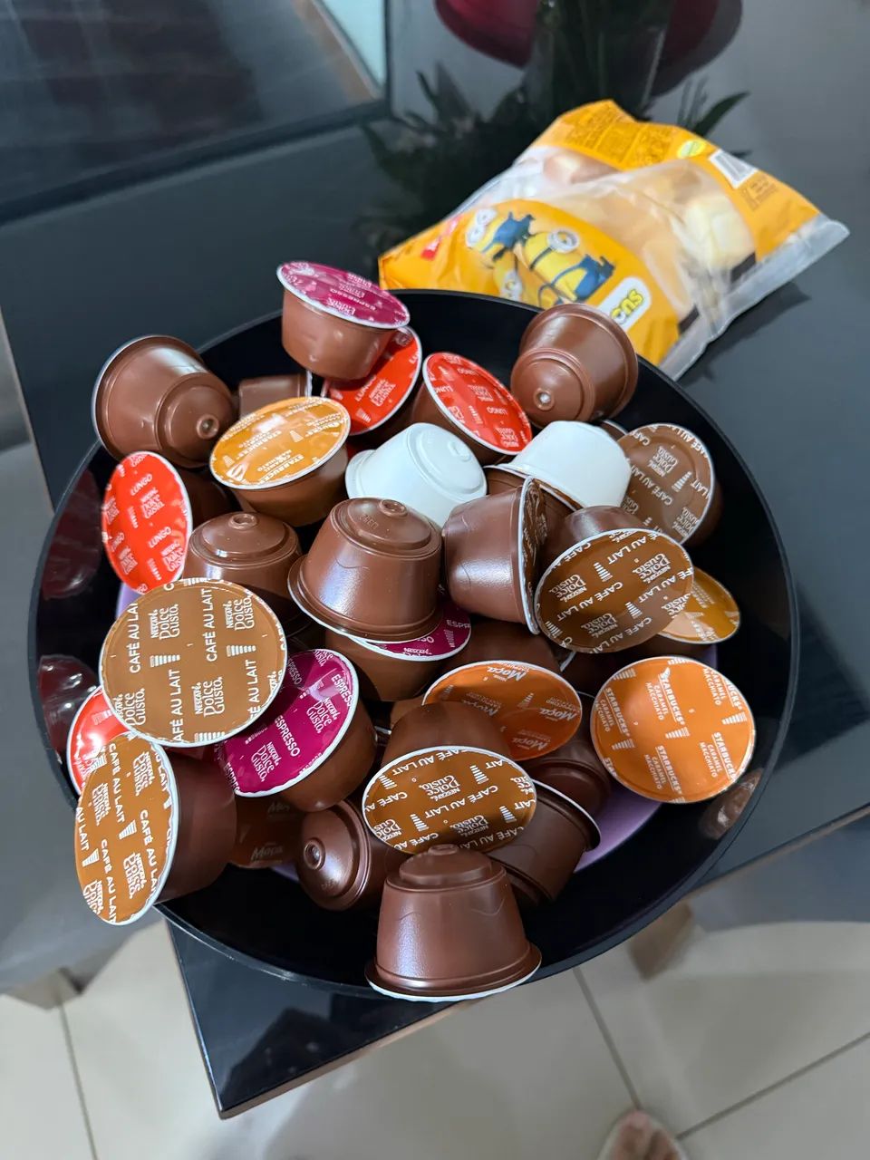 Cafeteira dolce gusto plus nova - Foto 3