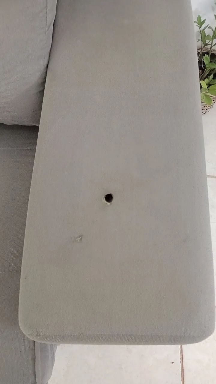 Vendo sofá retrátil 3 lugares  - Foto 5
