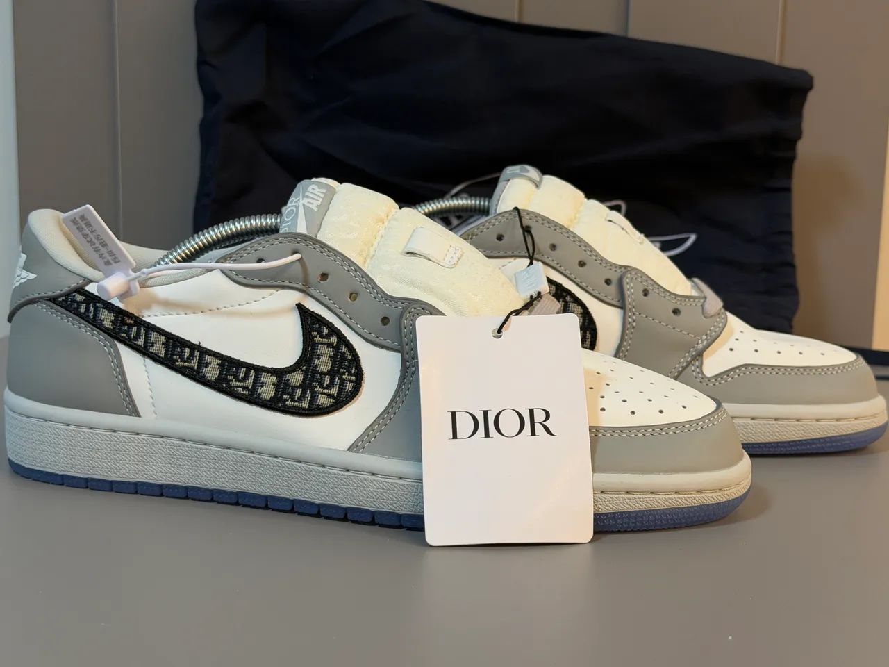 Tênis Nike Air Dior 