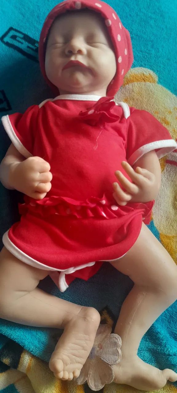 Bebê reborn silicone sólido 