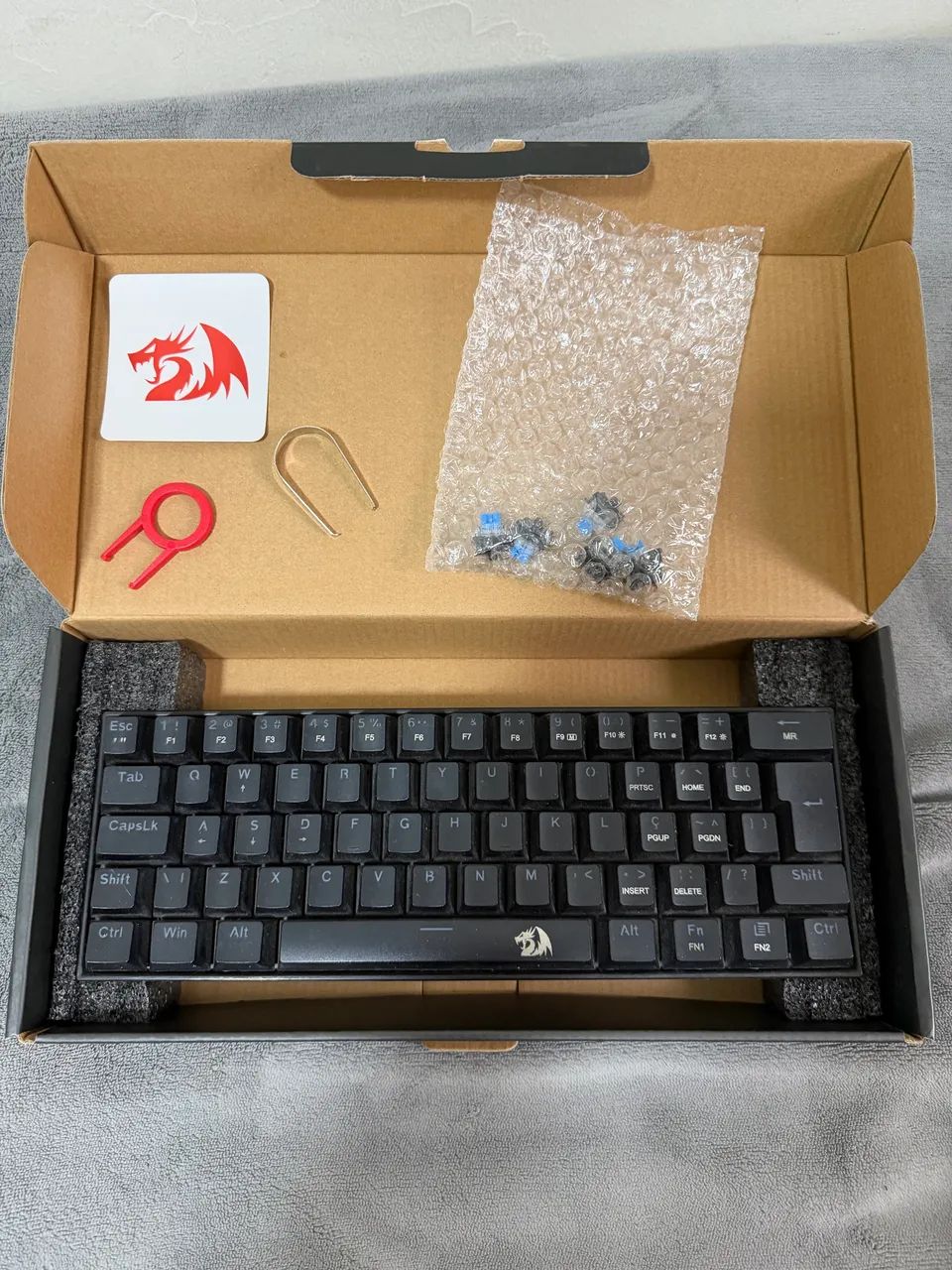Teclado Redragon k606r - Foto 2