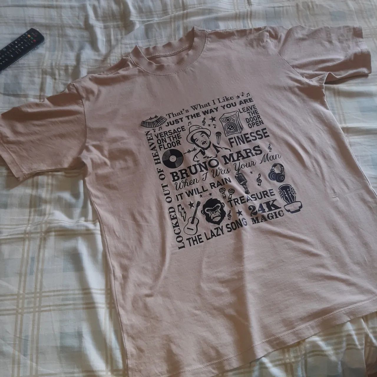 Camiseta oversized Bruno mars M
