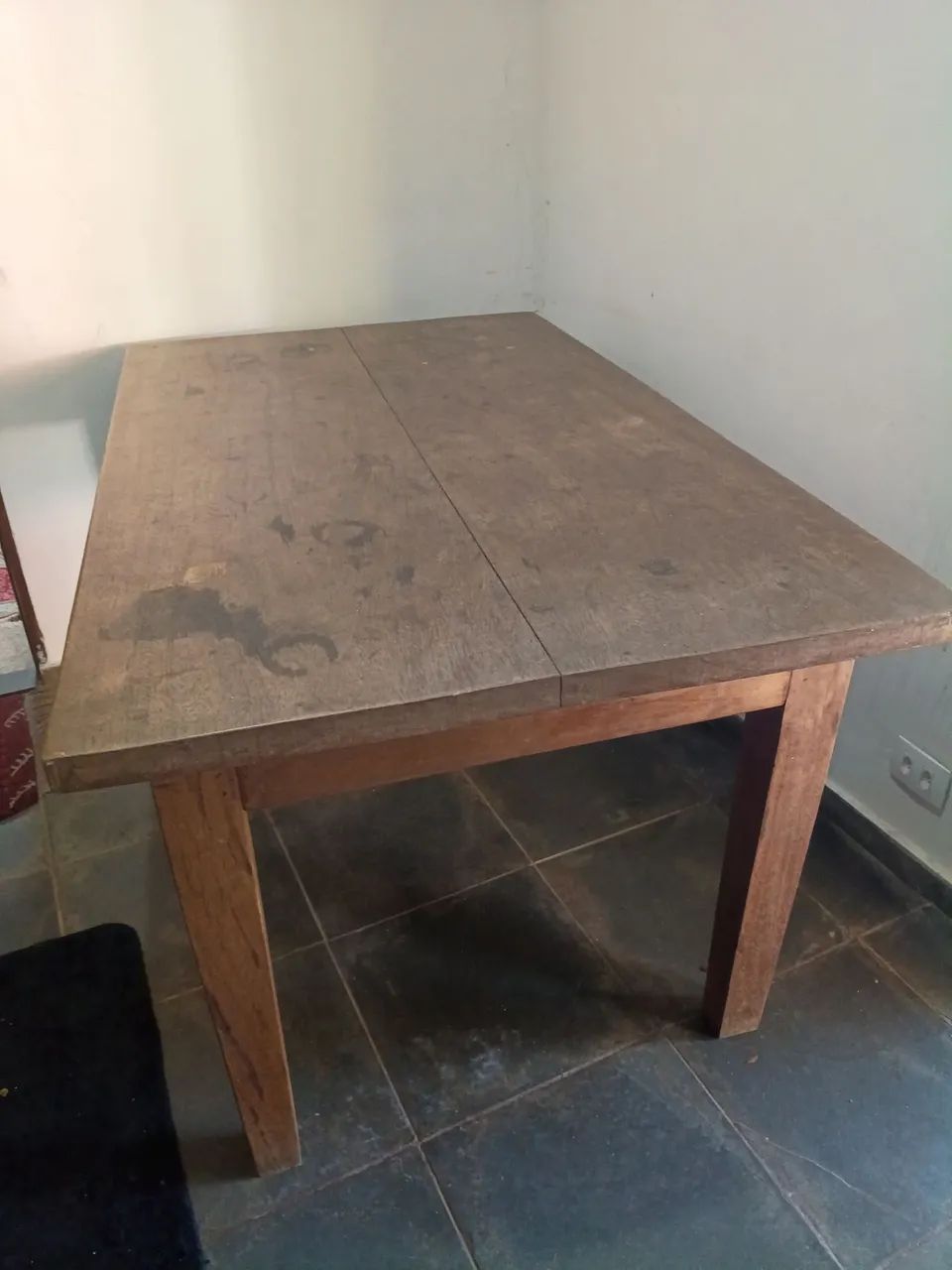 Vende-se esta mesa madeira 
