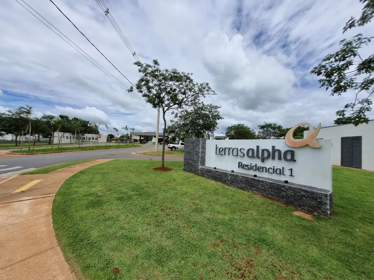 Casa com 3 quartos, sendo 3 suítes a venda, 180 m²- Terras Alpha 1 - Foto 2