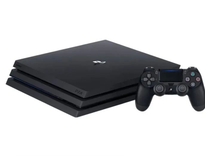 Ps4 500g com 4 jogos 