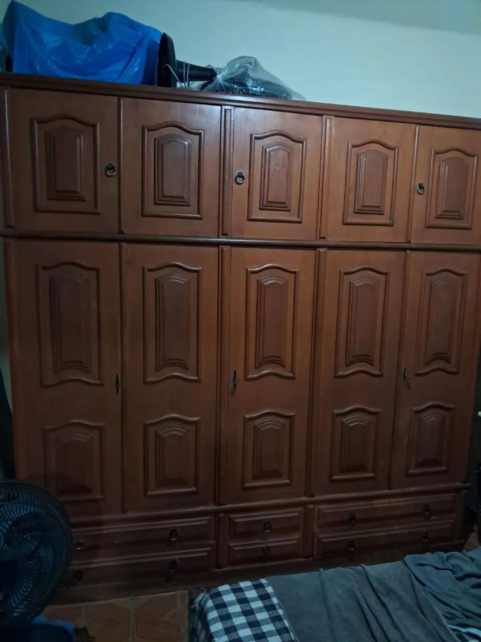 Vendo Guarda Roupa