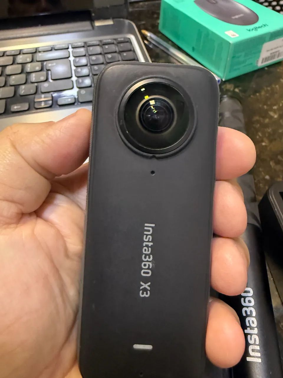 Câmera 360 x3 linda 