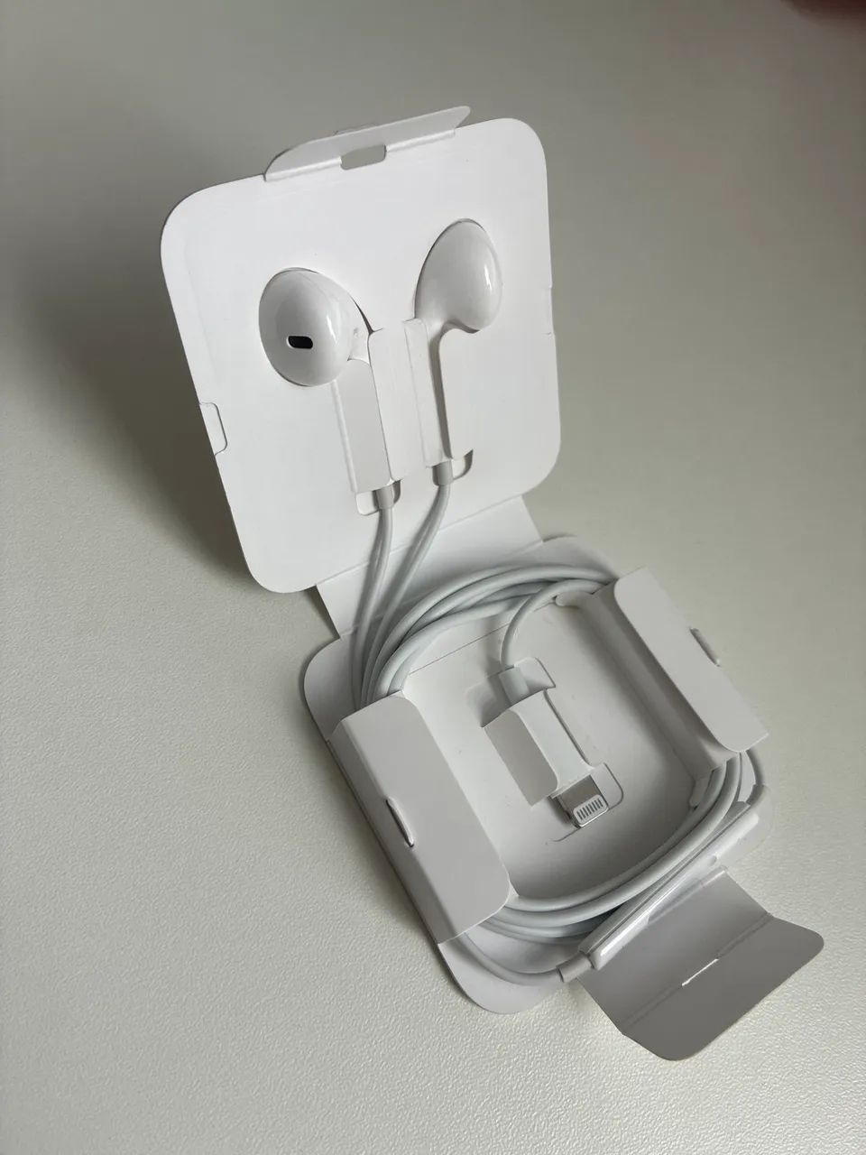 Fone de Ouvido Apple - Original com fio Lightning - Foto 3