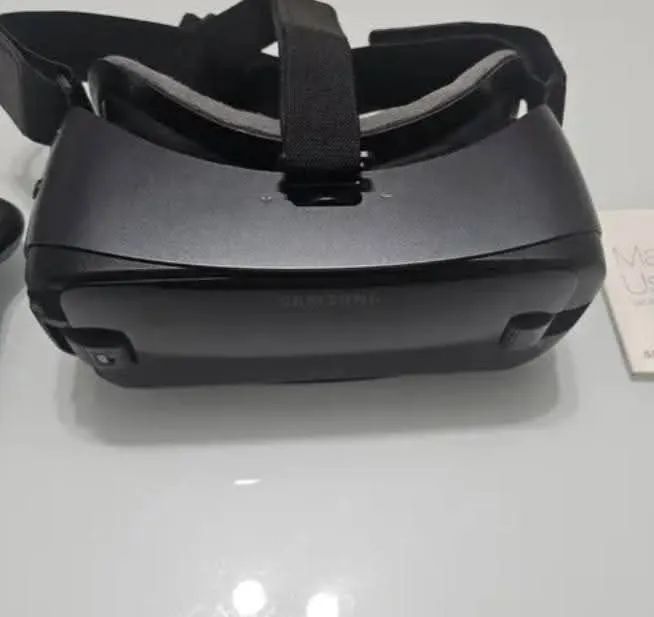 Óculos Samsung gear VR com controle semi novo 