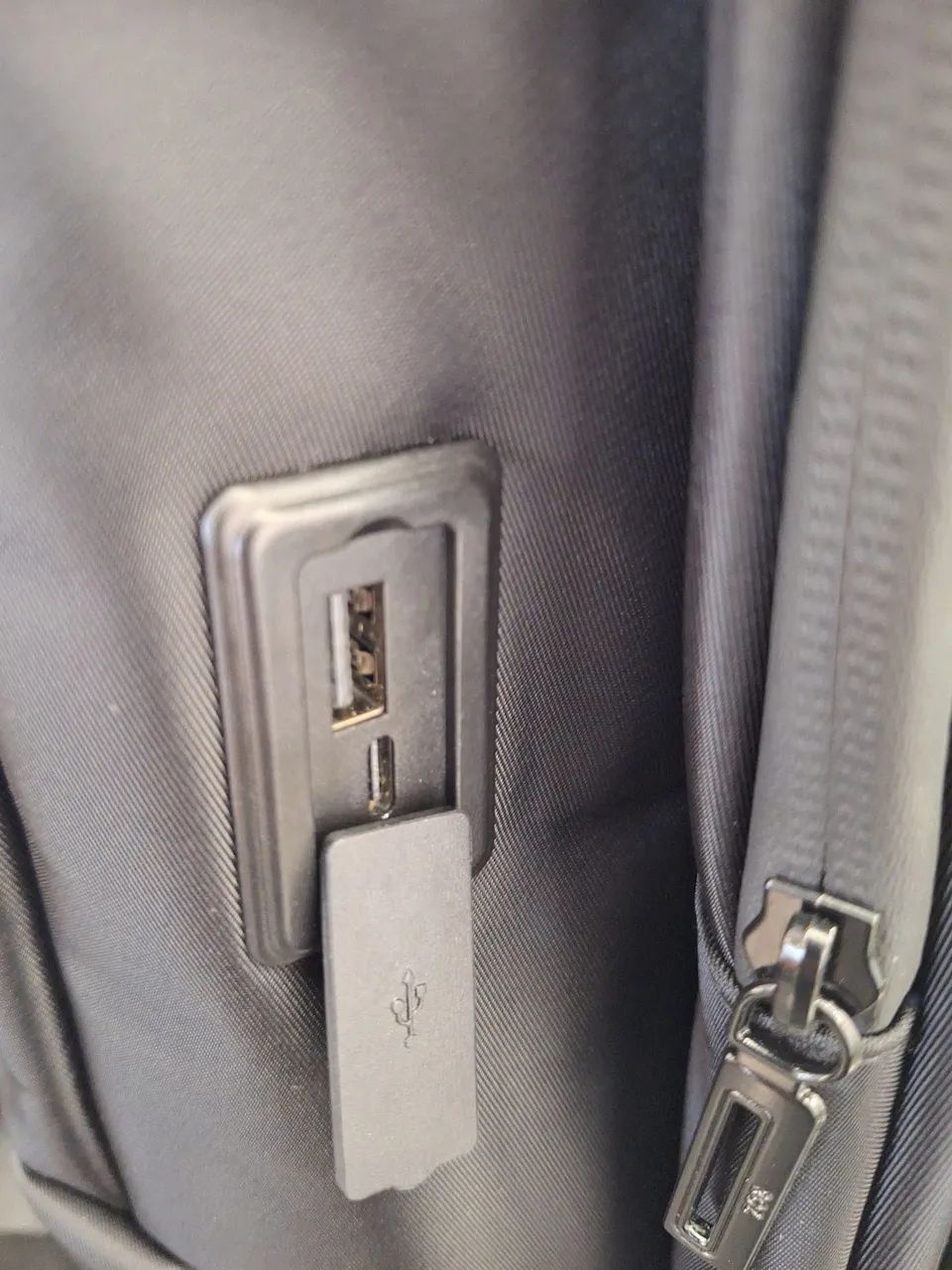 (NOVO) Bolsa impermeável com tomada USB, Tipo C - Foto 4