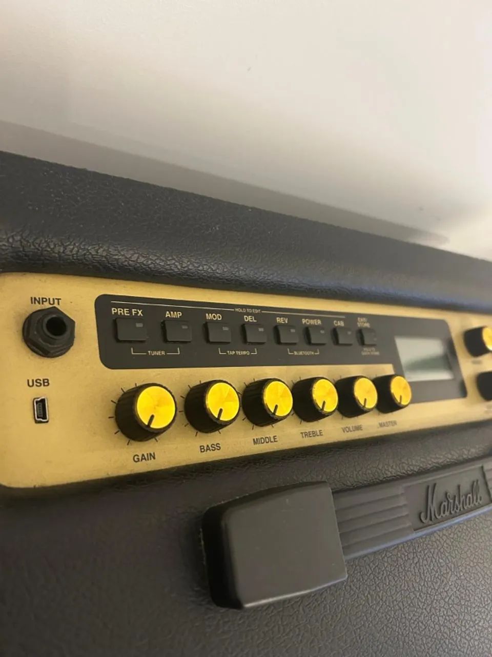 Amplificador Marshall Code 50 + Footswich (impecável)