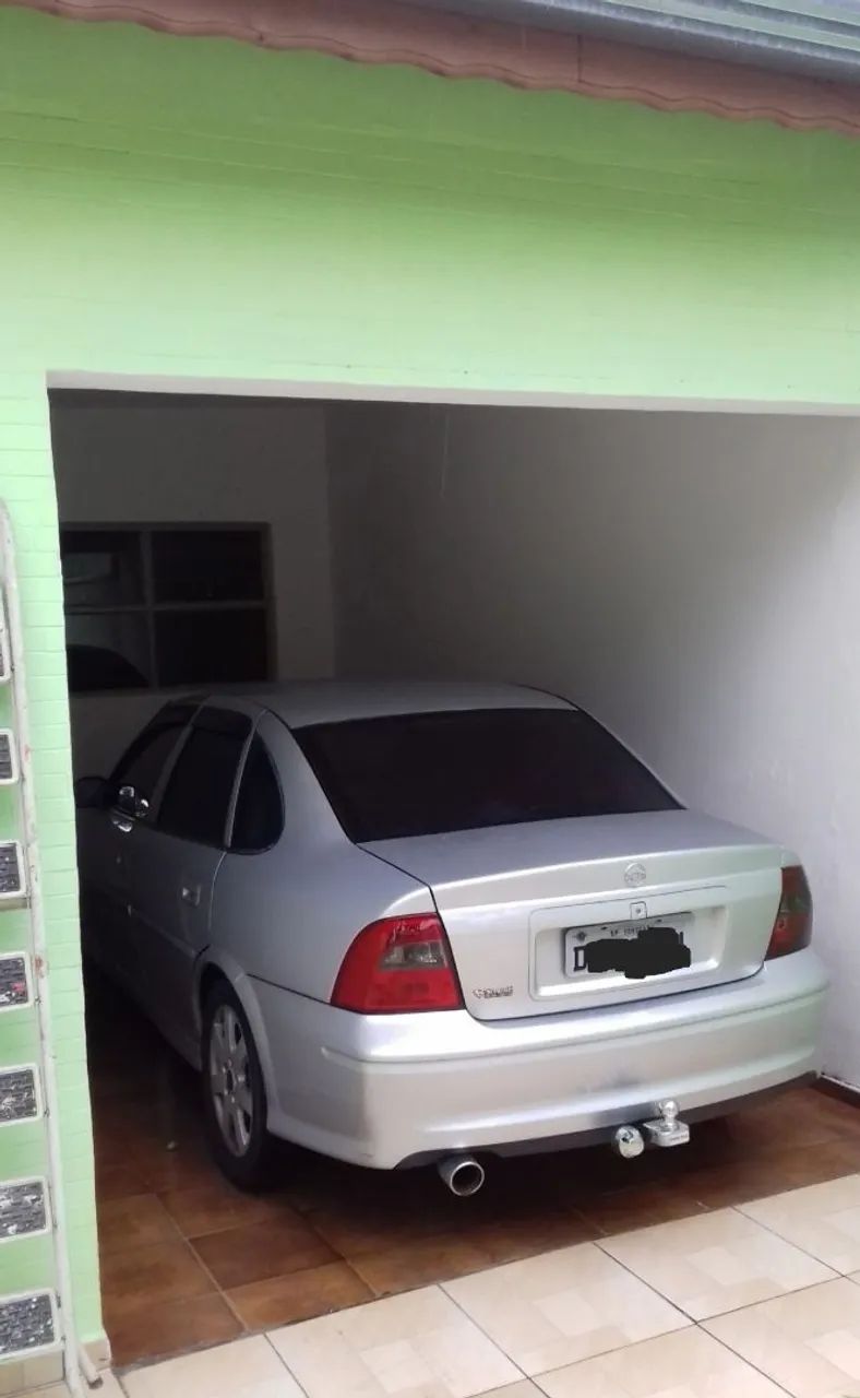 Chevrolet Astra Sedan 2.0/ CD 2.0 MPFI 8V 4P Aut. 2002