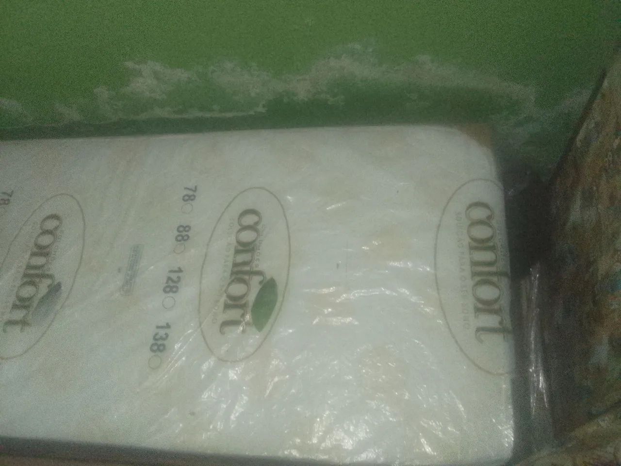 Cama Box solteiro precinho nova plastico Confoort. chama ZAP *37 - Foto 4